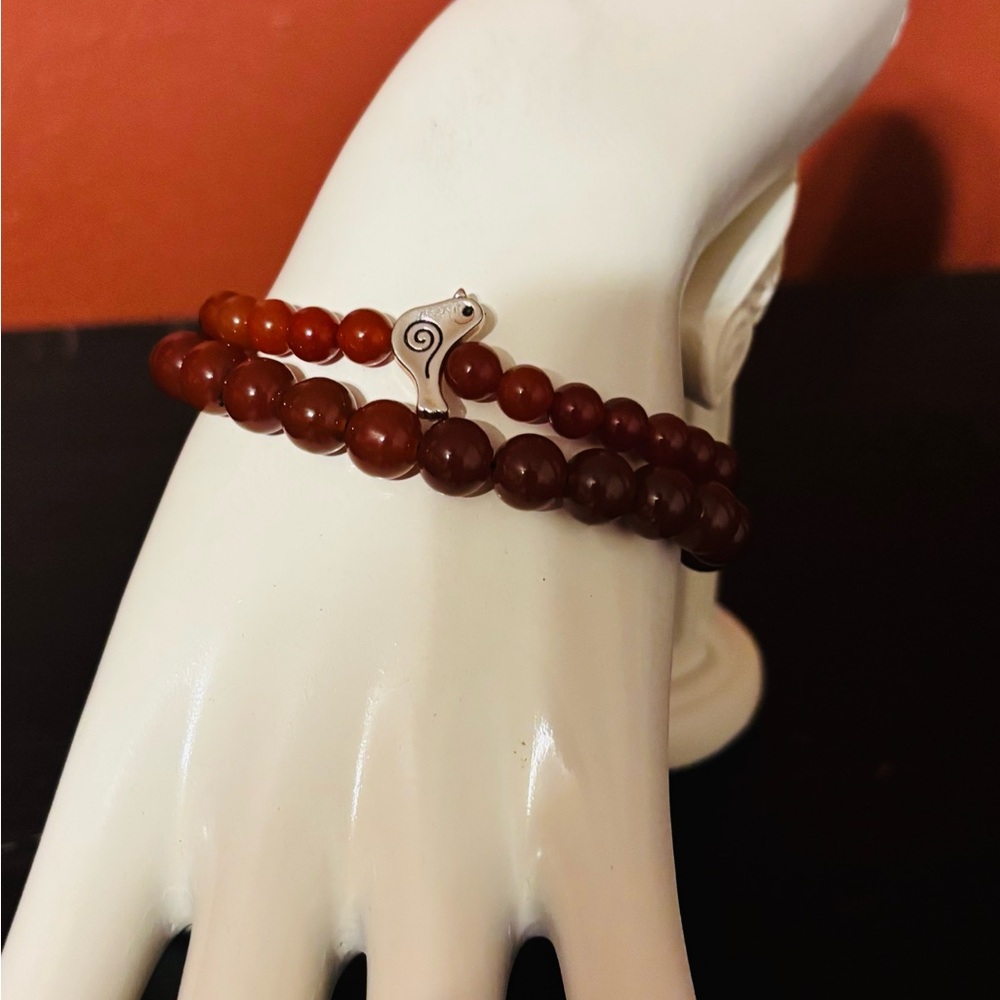Elegant Red Beaded Bracelet with Silver Accent